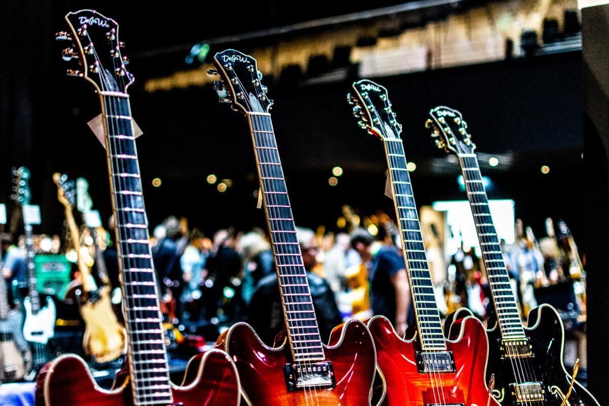 offset fonds Overblijvend Het digitale gitaar-walhalla